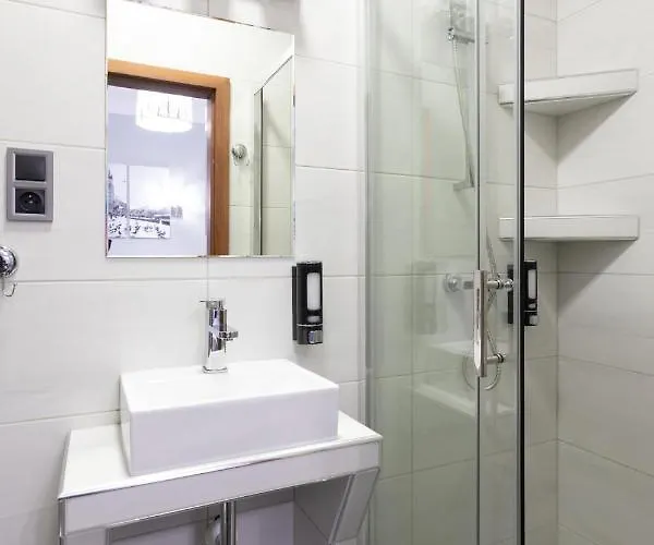 Lägenhetshotell Dave Elegant Old Town