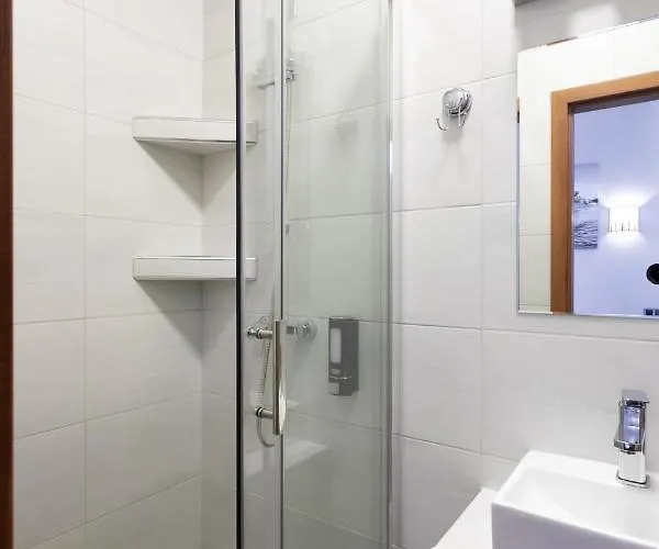 Dave Elegant Old Town 3*