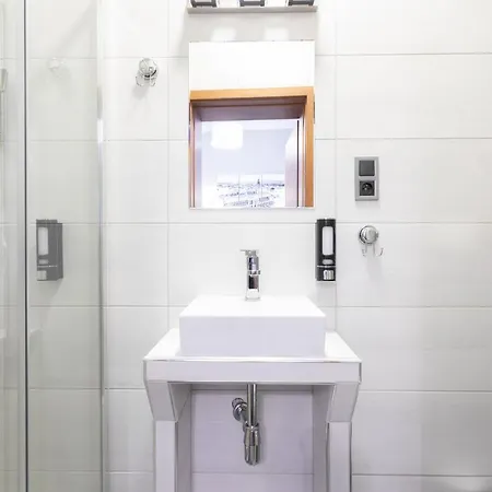 Dave Elegant Old Town 3*