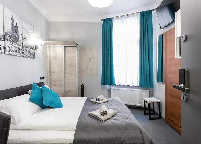 Dave Elegant Old Town Kraków